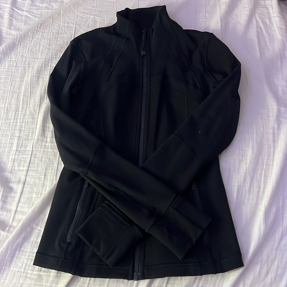 Lululemon define jacket in black size 6.